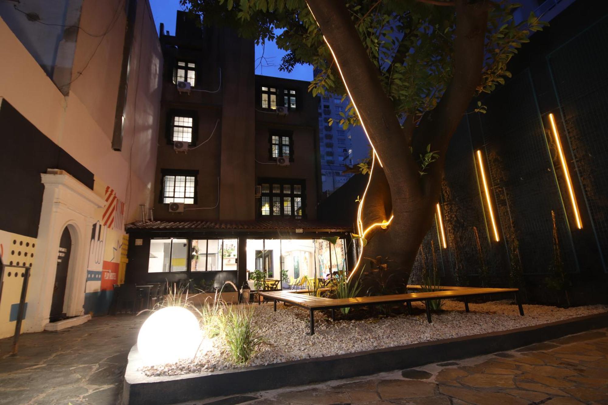 Play Hostel Garden บัวโนสไอเรส ภายนอก รูปภาพ