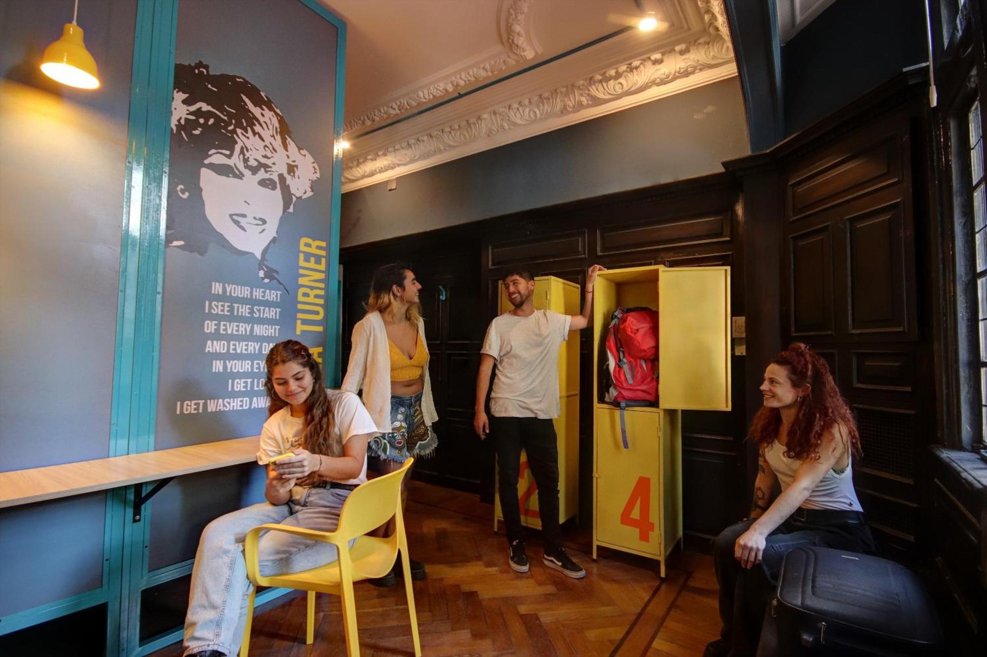 Play Hostel Garden บัวโนสไอเรส ภายนอก รูปภาพ