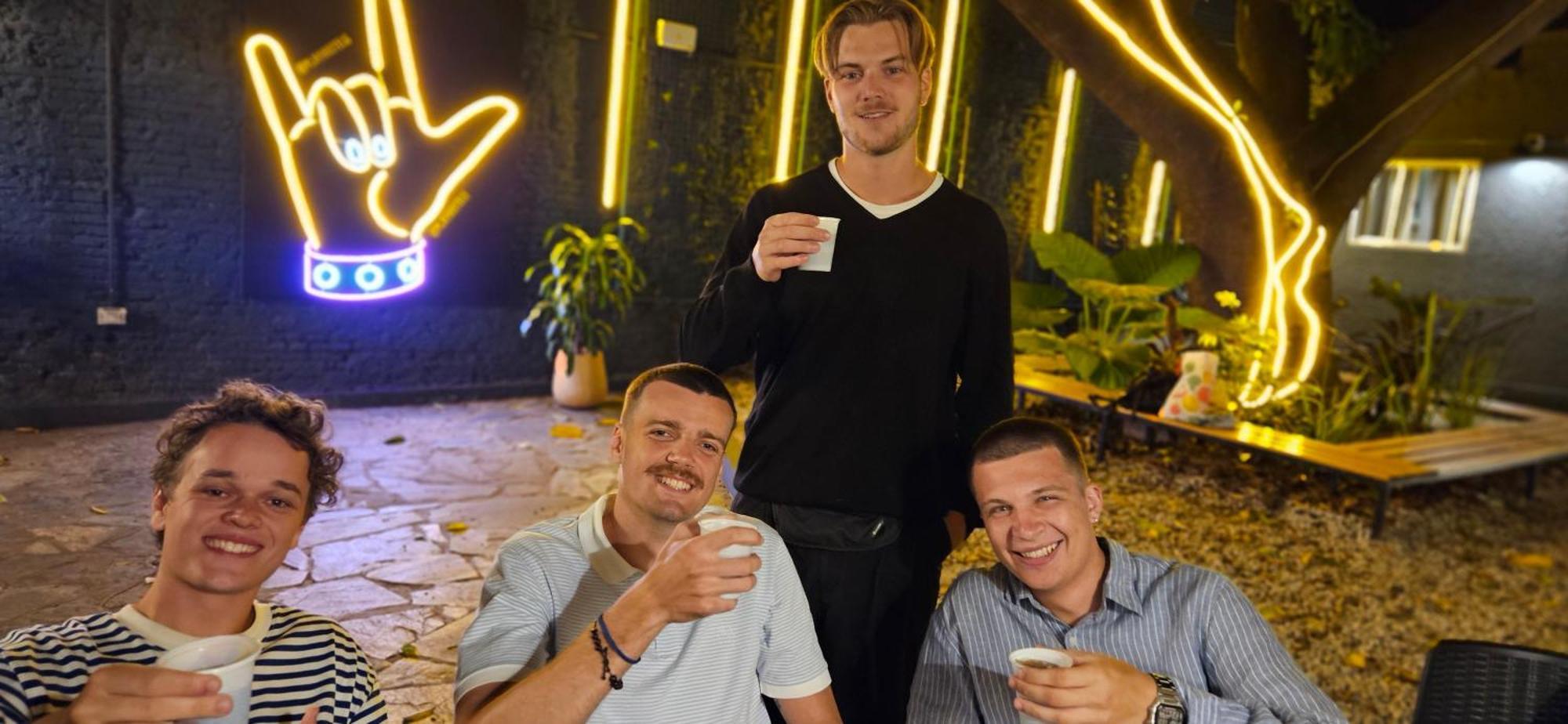 Play Hostel Garden บัวโนสไอเรส ภายนอก รูปภาพ
